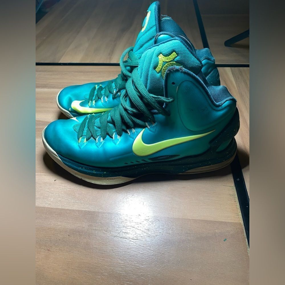 Teal‎ and lime green high top KDS